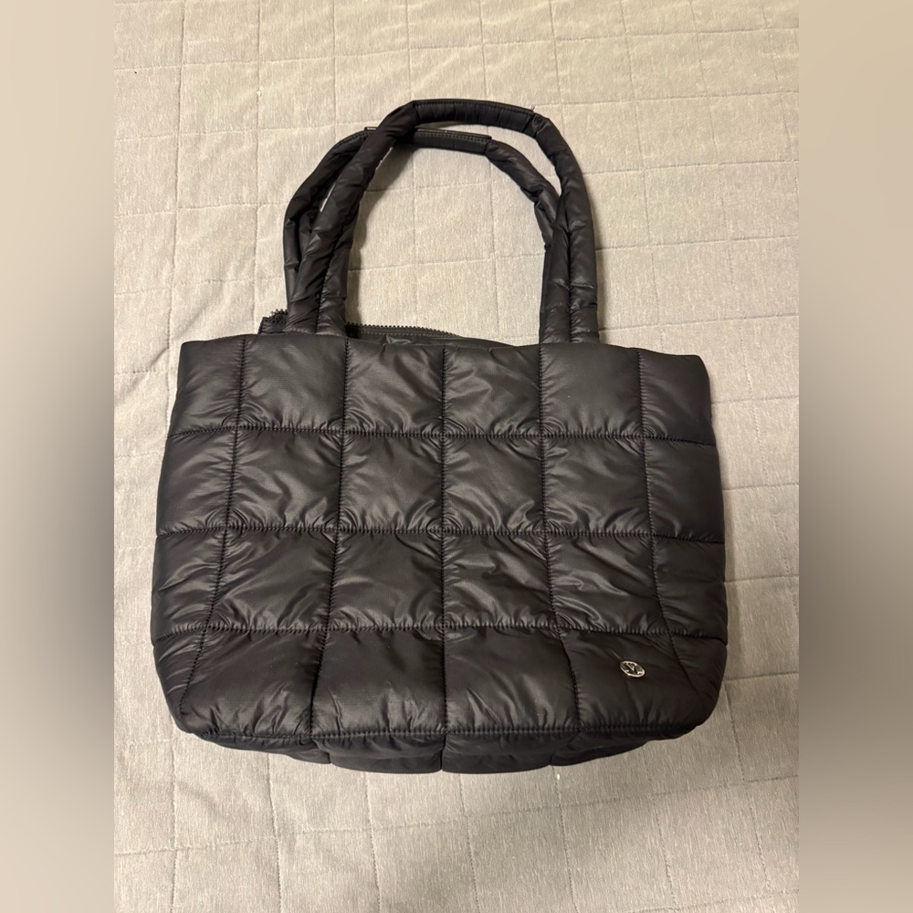 Lululemon - Quilty Pleasures Tote Bag - 12L